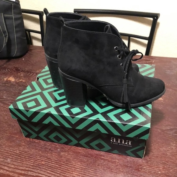 Booties - Picture 3 of 3